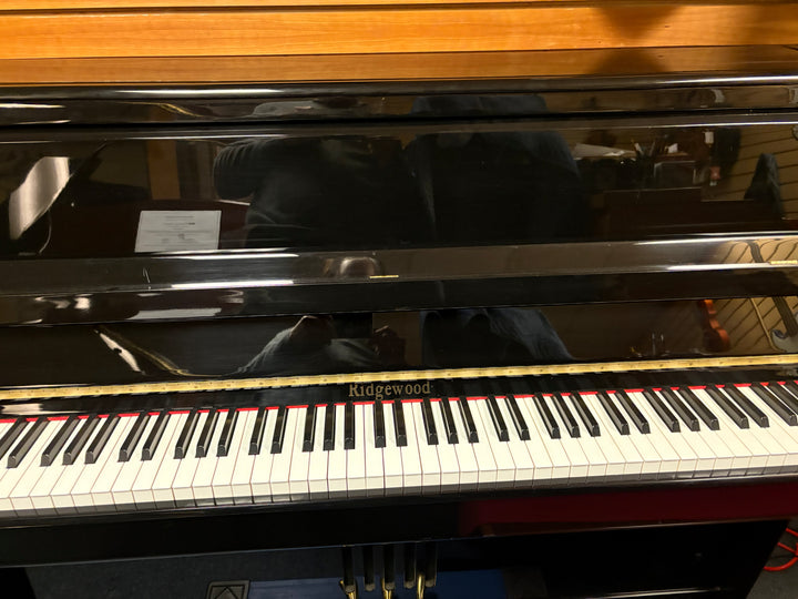 RIDGEWOOD STUDIO UPRIGHT PIANO – 44″ | EBONY POLISH
