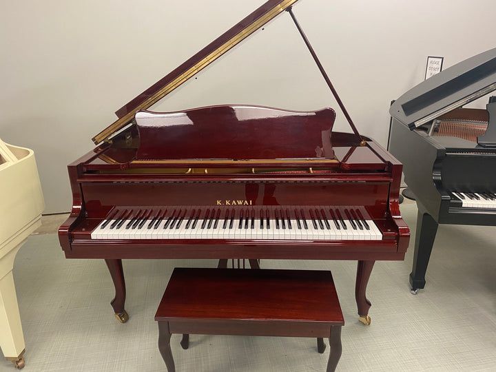Yamaha Baby Grand Piano- Model GM10 - Mahogany