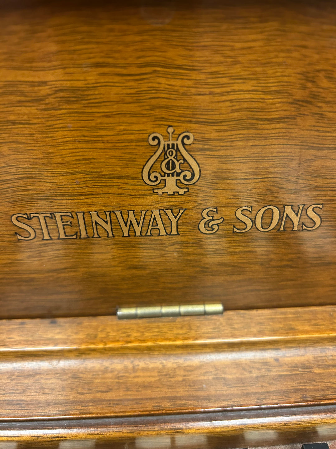 Steinway &amp; Sons Model 40 Upright Piano