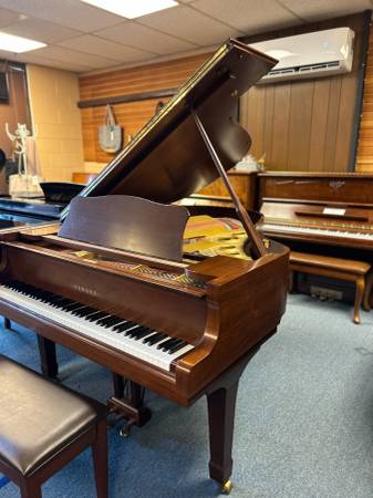 Yamaha Grand Piano-Model C3-6&