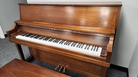 1997 Yamaha P22 Studio Upright Piano - Satin Walnut - 1997