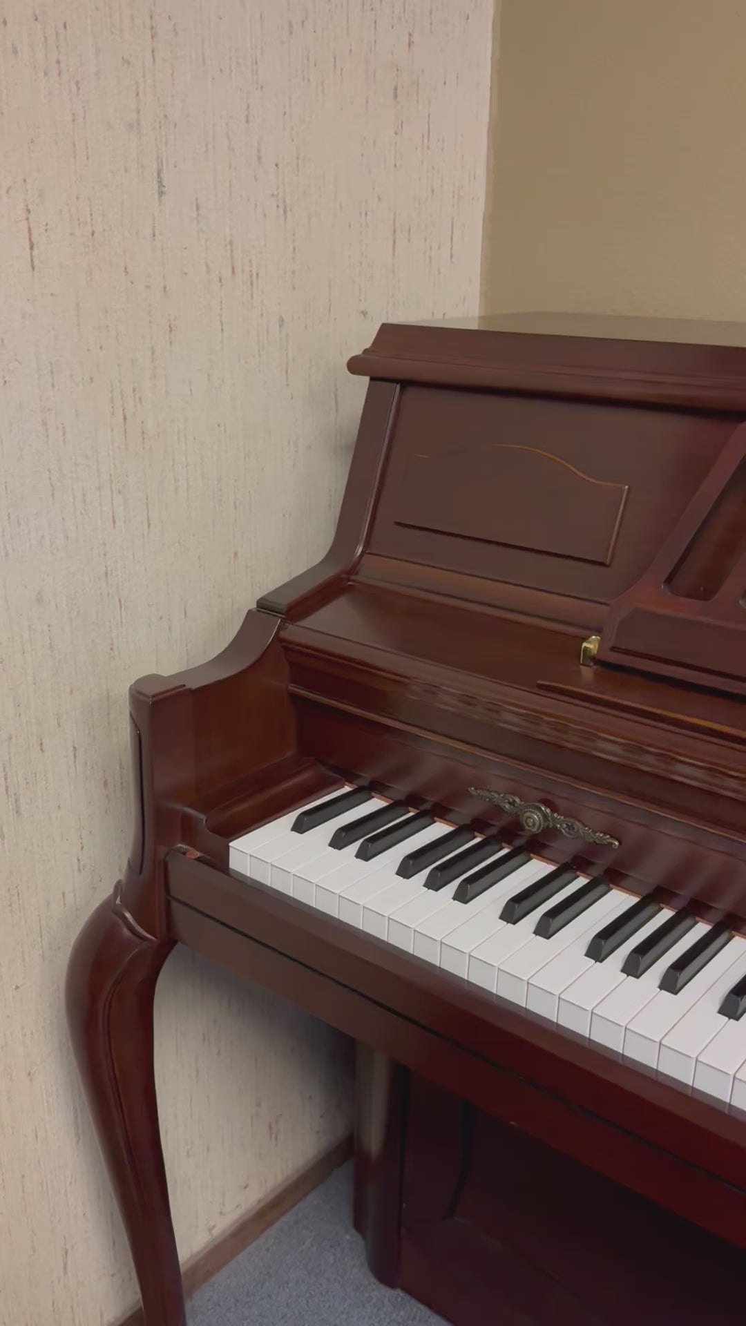 Young Chang Console Upright Piano-Mahogany Finish-Gallery