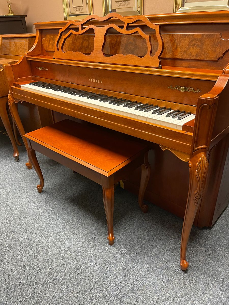 Yamaha Console Decorator Upright Piano Model M500P Cherry Satin Finish